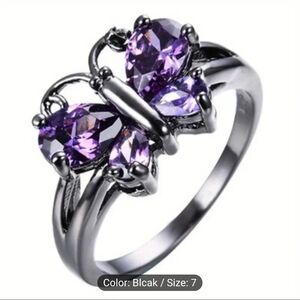 🦋🦋NEW🦋🦋 BEAUTIFUL!! Amethyst Zircona Butterfly Ring in GUN METAL